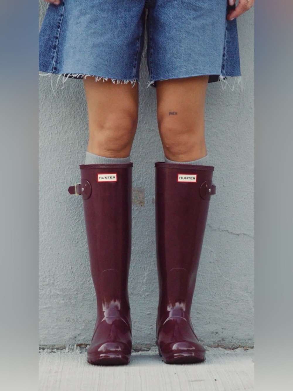 HUNTER Original Tall Gloss Rain Boots โ Purple Urchin | US 9